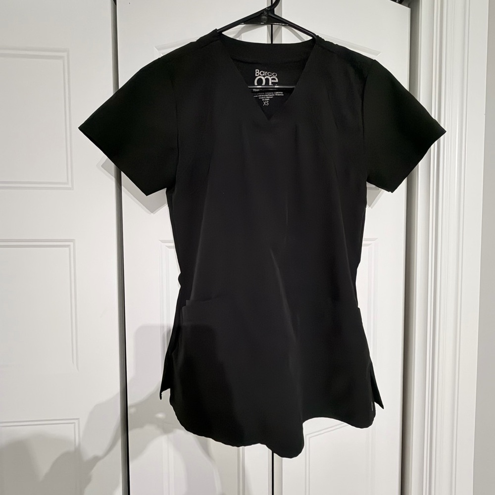 Barco Uniforms Black Short Sleeve Women's Top